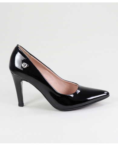 Black Stilettos by Senhora Ginova in Verniz