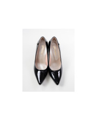 Stilettos Pretos de Senhora Ginova em Verniz