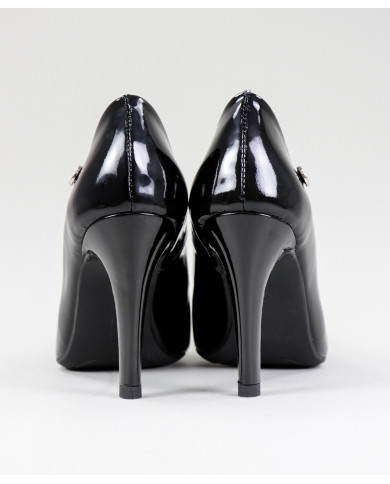 Stilettos Pretos de Senhora Ginova em Verniz