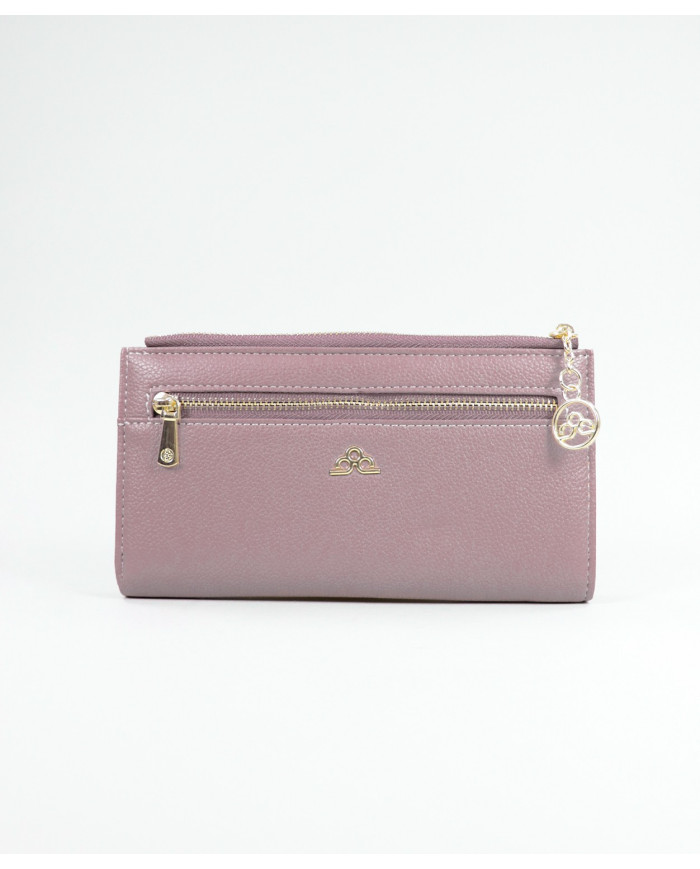Lady's Old Pink Wallet with Front Clasp