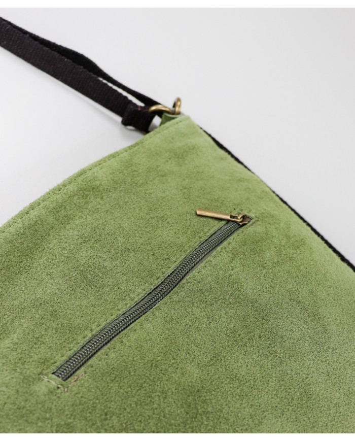 Mala Verde em Pele Convertível em Mochila