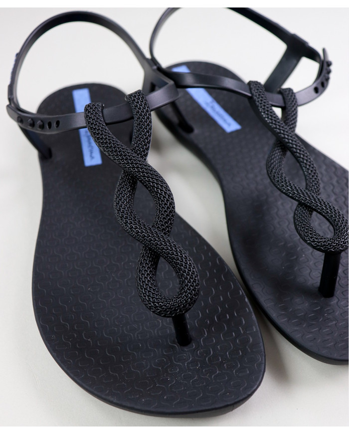 Sandalias Clase Ipanema Corto Negro