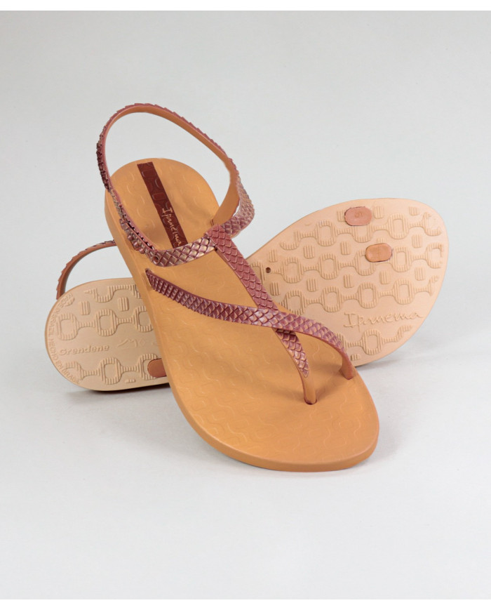 Ipanema Class Wish Camel Sandals