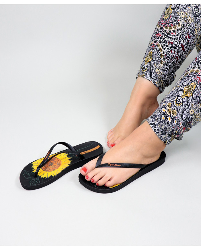 Chinelos Ipanema Anatomic Temas XII Pretos