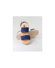 Blue sandals of Lady Ginova with Strips