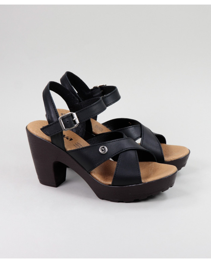 Sandália Compensada de Senhora Ginova