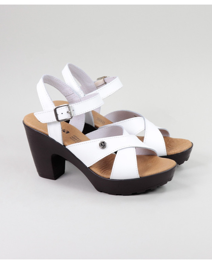 Sandália Compensada de Senhora Ginova