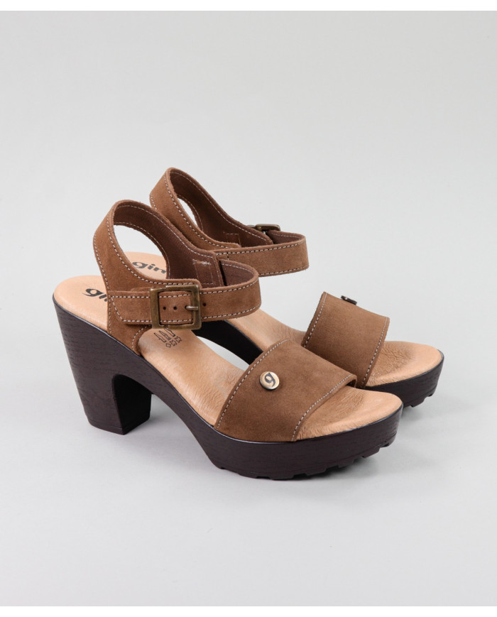Camel de Senhora Ginova Sandals Adjustable