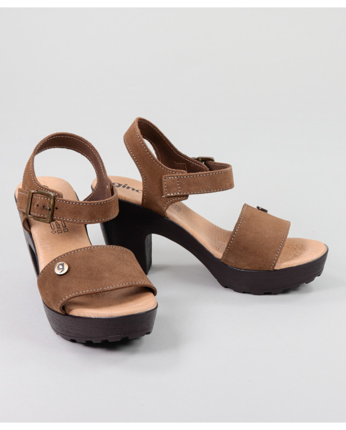 Camel de Senhora Ginova Sandals Adjustable