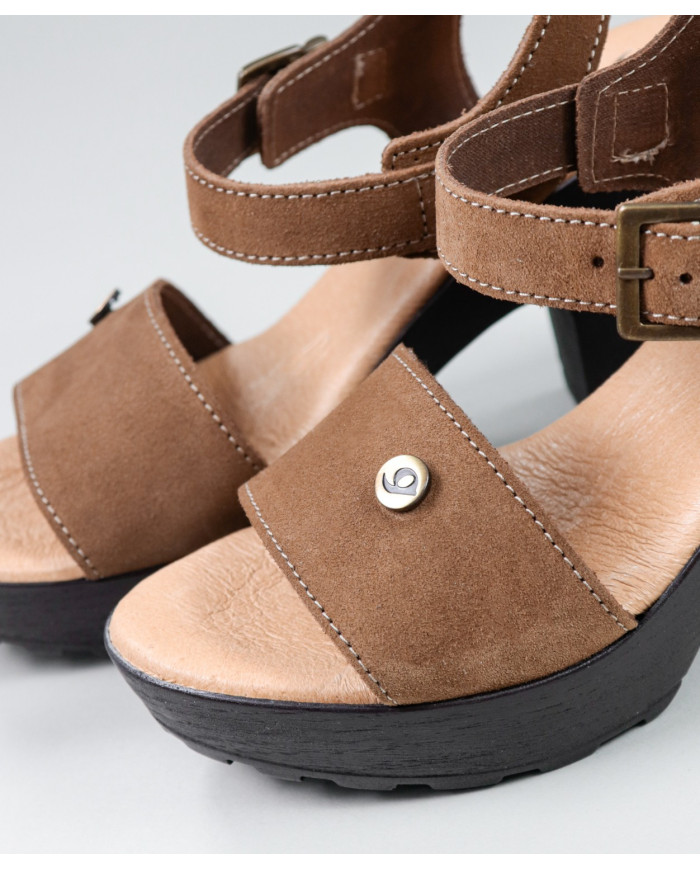 Camel de Senhora Ginova Sandals Adjustable