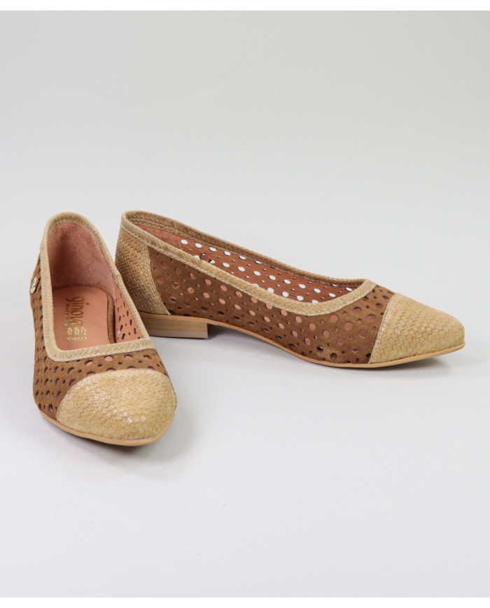 Sapatos Camel Rasos Ginova Perfurados