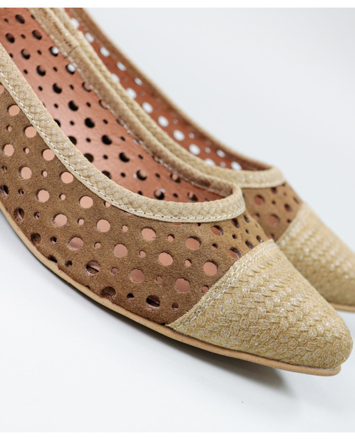 Camel Rasos Ginova Perforated Shoes