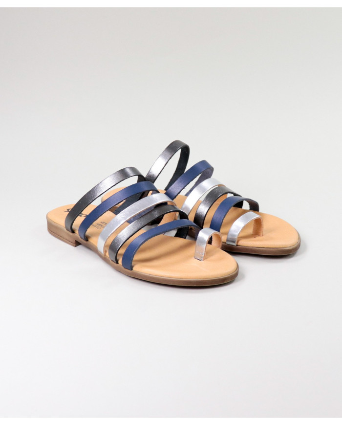 Ladies Slippers with Ginova Strips