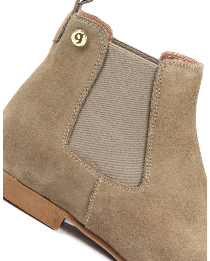 Bota  Taupe Rasa Ginova de Elástico