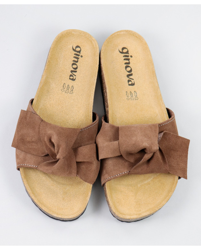 Slippers Camel de Senhora Ginova with Lace