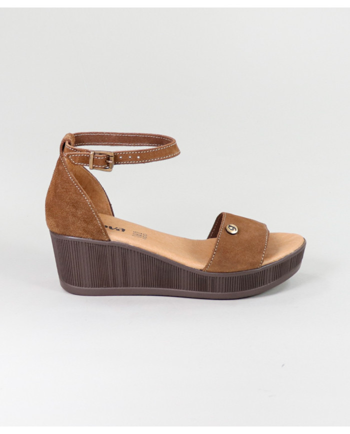 Camel de Senhora Ginova Sandals Closed Back