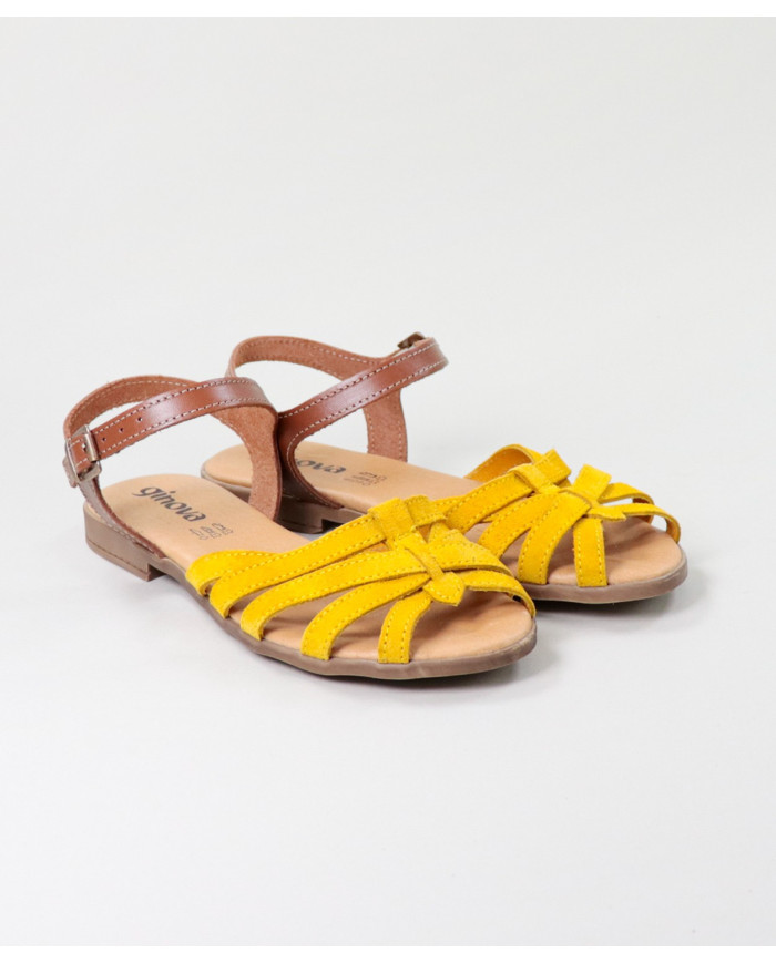 Yellow Sandals of Lady Ginova with Cross Strips in Camurça