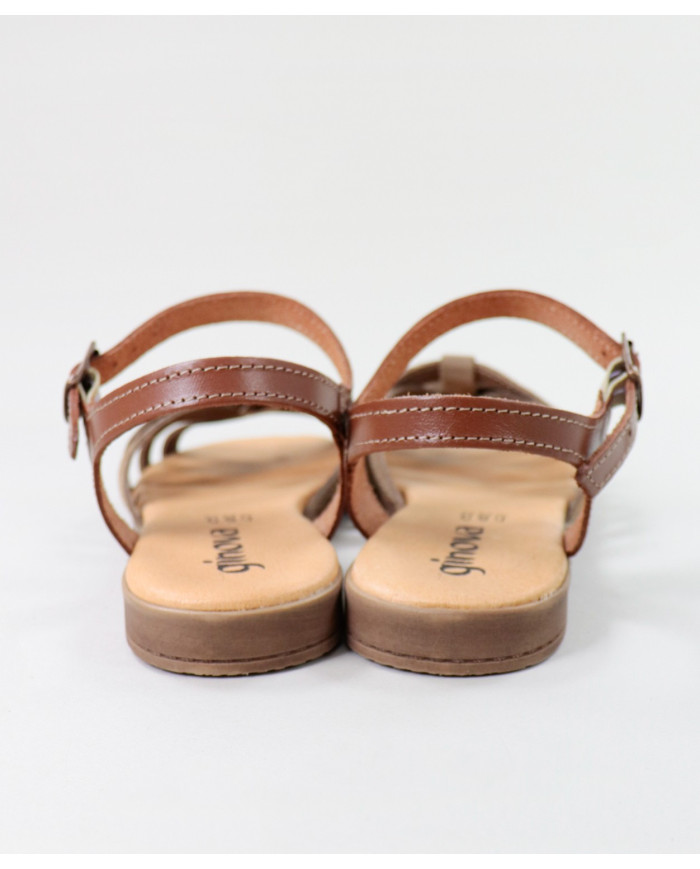 Sandalias Lady Ginova con Franjas de Cruz en Camurça