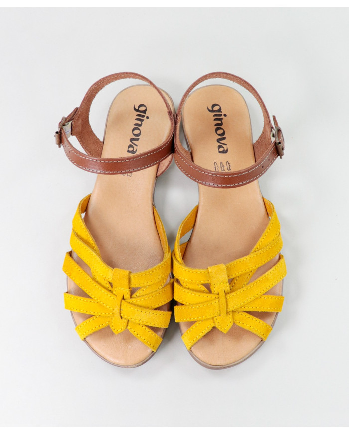 Yellow Sandals of Lady Ginova with Cross Strips in Camurça