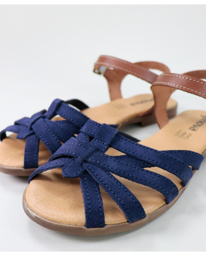 Sandalias Lady Ginova con Franjas de Cruz en Camurça