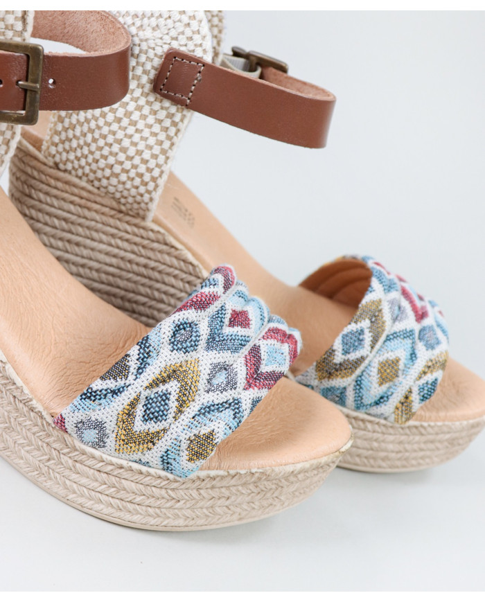 Lady Ginova Multicolor Sandals with Buckle