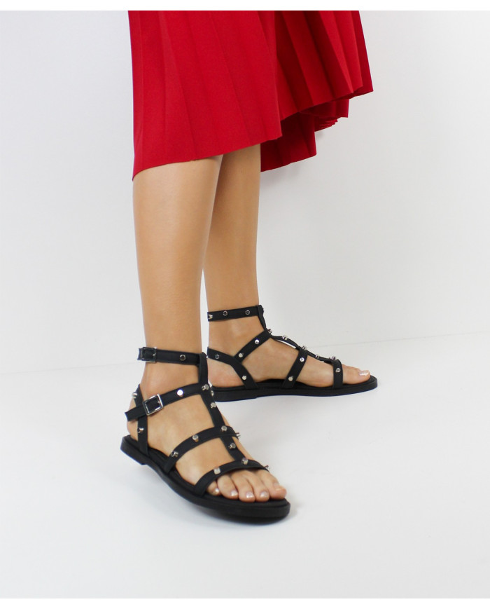 Rasa sandals with Tachas Lady