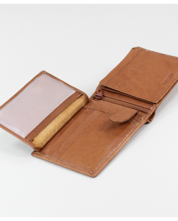 Man Wallet in Cuero