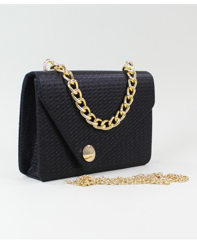 Mala negra de Lady con cadena