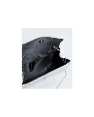 Pot de plata de la señora con textura metálica