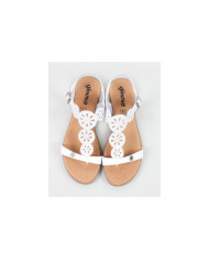 Ladies White Sandals with Apertar Strip