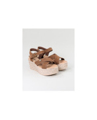 Camel Sandals by Madame Ginova de Tiras Cruzadas