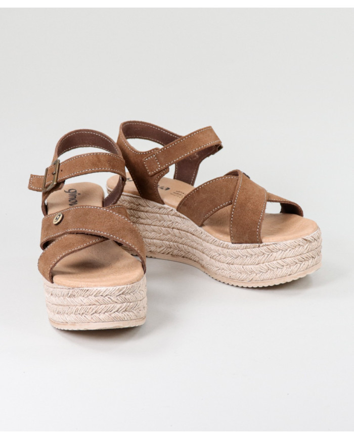 Camel Sandals by Madame Ginova de Tiras Cruzadas