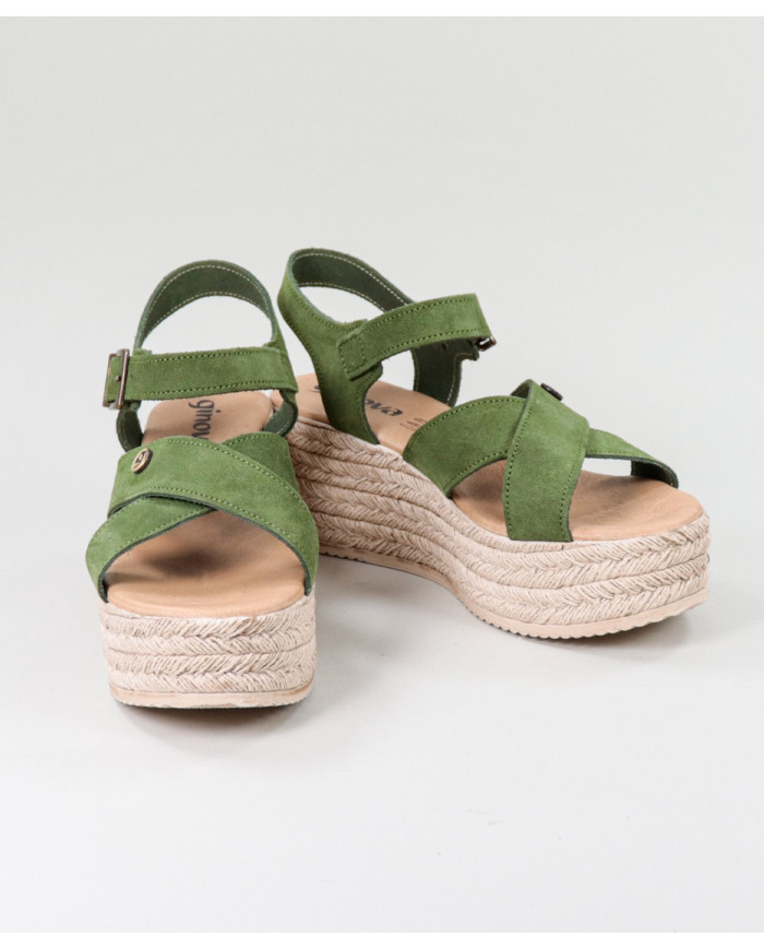 Green Sandals by Mrs. Ginova de Tiras Cruzadas