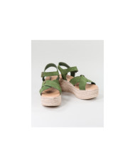 Green Sandals by Mrs. Ginova de Tiras Cruzadas