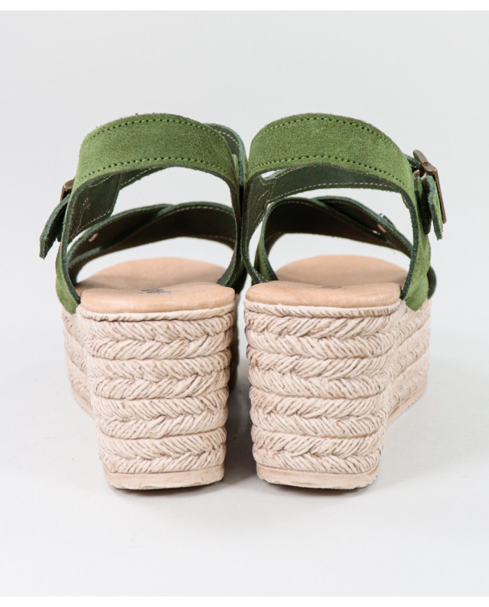 Green Sandals by Mrs. Ginova de Tiras Cruzadas
