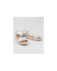 Sandalias Lady Ginova con acabado brillante