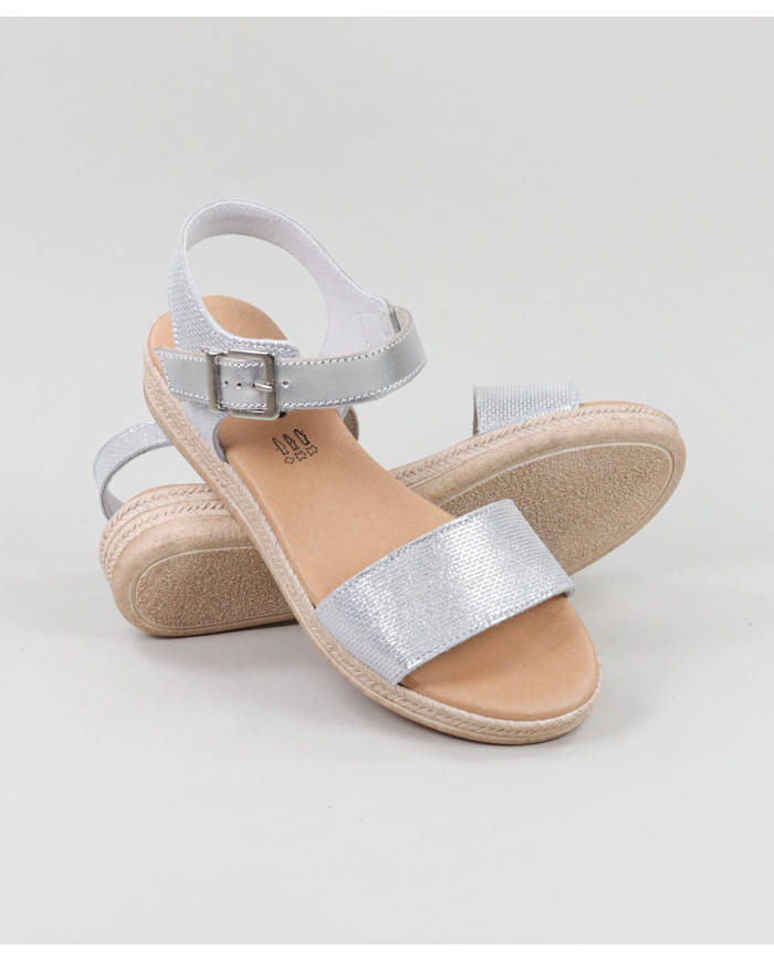 Sandalias Lady Ginova con acabado brillante