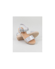 Sandalias Lady Ginova con acabado brillante