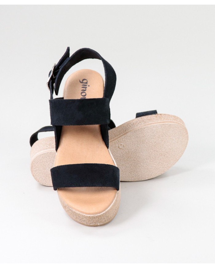 Black Sandals by Mrs. Ginova de Tiras Suaves