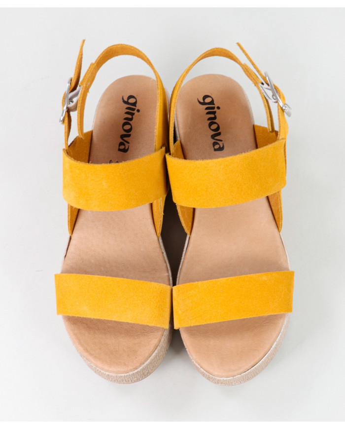 Yellow Sandals of Lady Ginova of Soft Strips