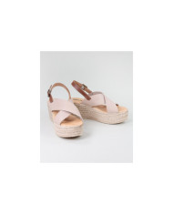 Sandalias de Madame Ginova con Fajas Perforadas