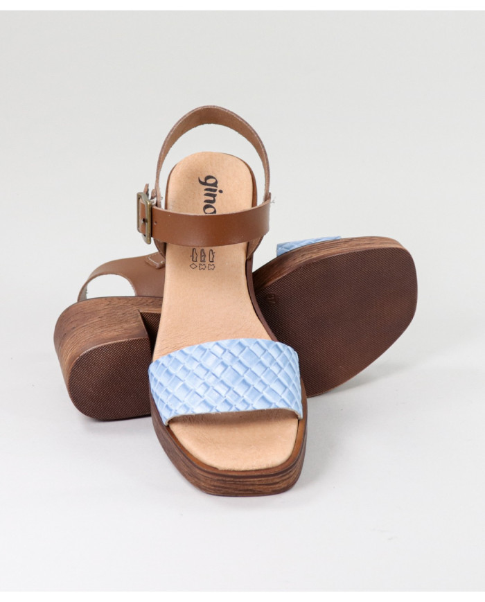 Blue sandals of Lady Ginova with Strip Decorated