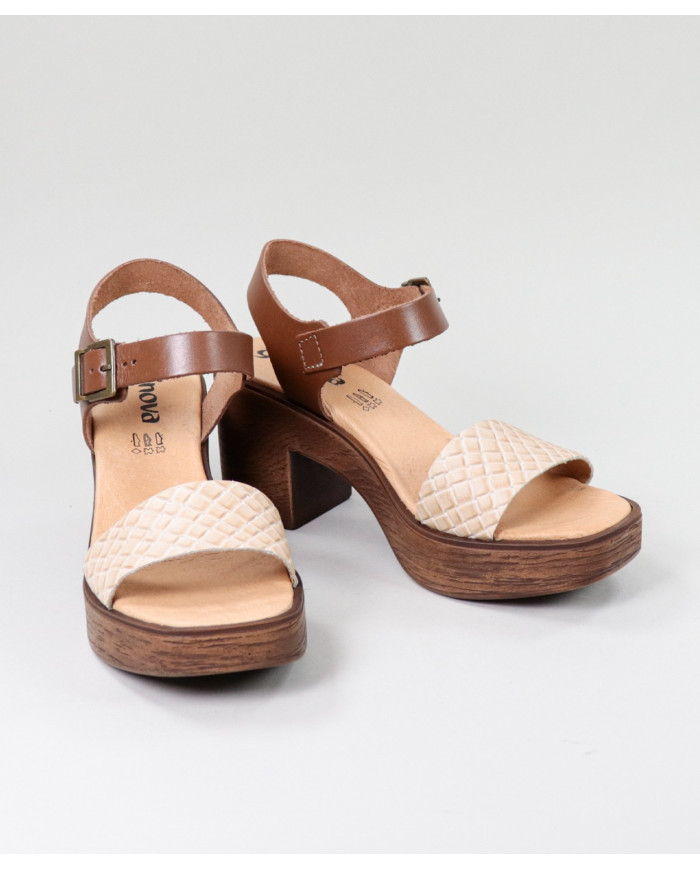 Taupe de Senhora Ginova sandals with Tira Decorated