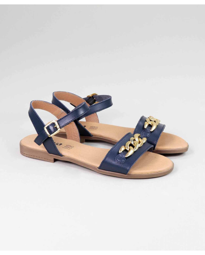 Sandalias con cadena de oro de Lady Ginova