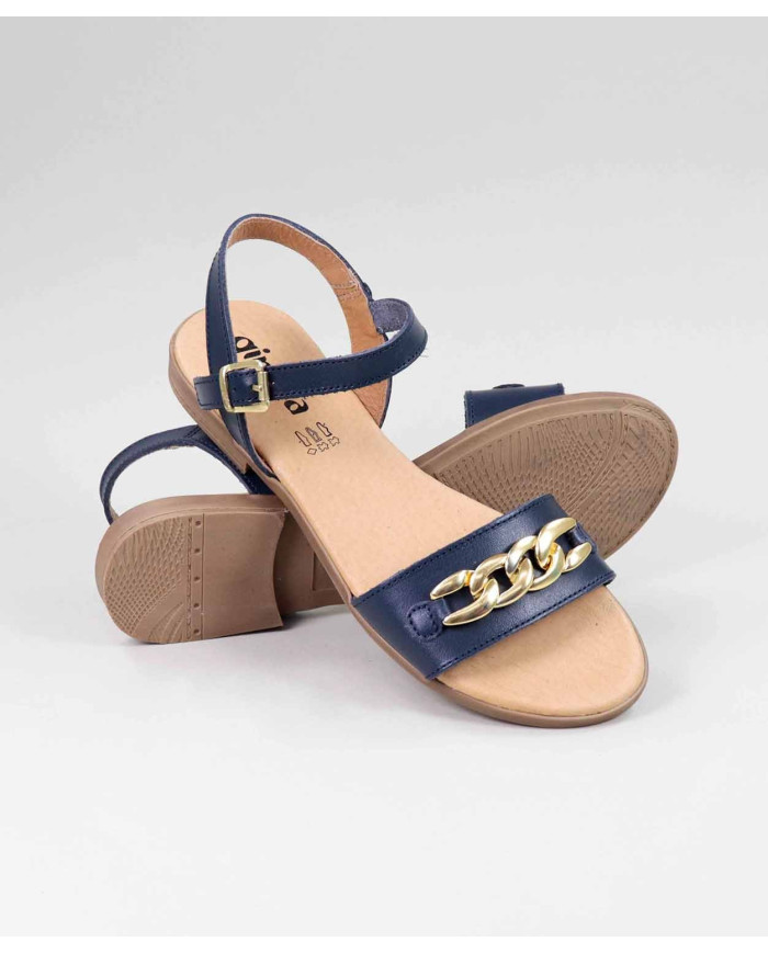 Sandals with Golden Chain of Lady Ginova