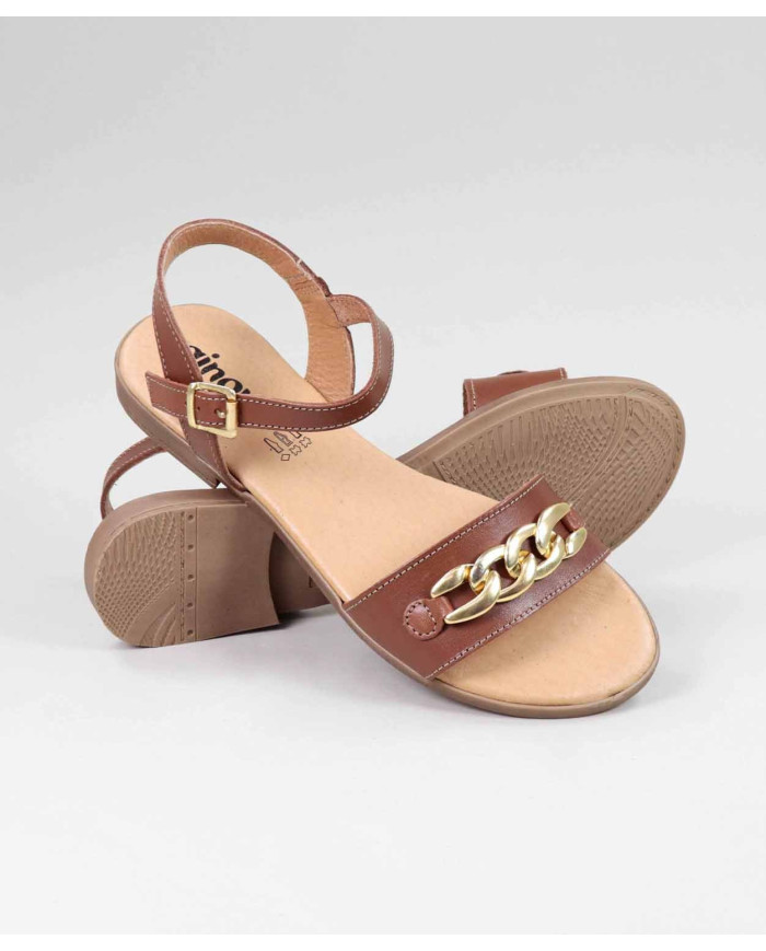 Sandalias con cadena de oro de Lady Ginova