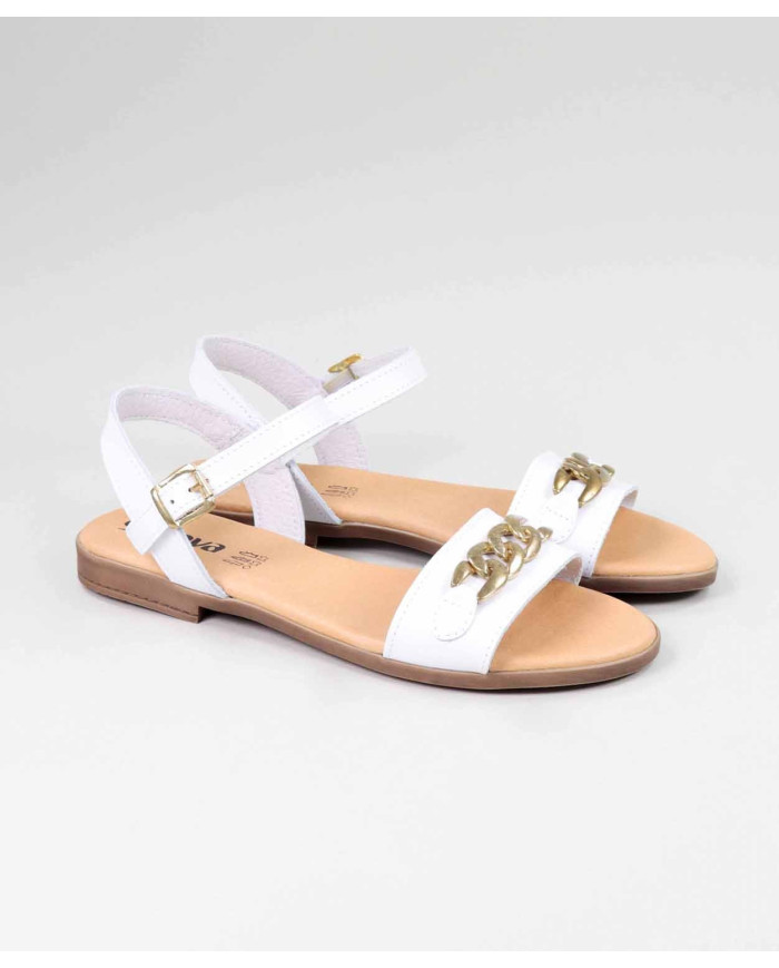 Sandals with Golden Chain of Lady Ginova
