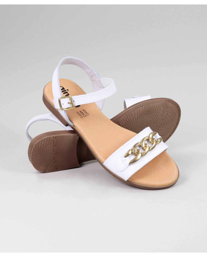 Sandals with Golden Chain of Lady Ginova