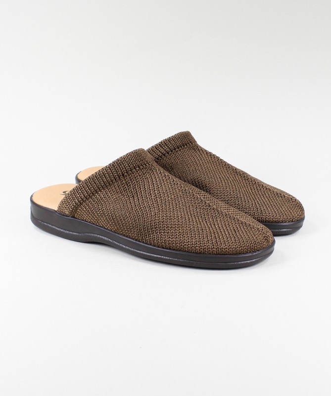 Comfort Slippers with Knitted Upper