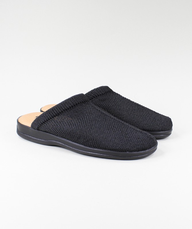 Comfort Slippers with Knitted Upper